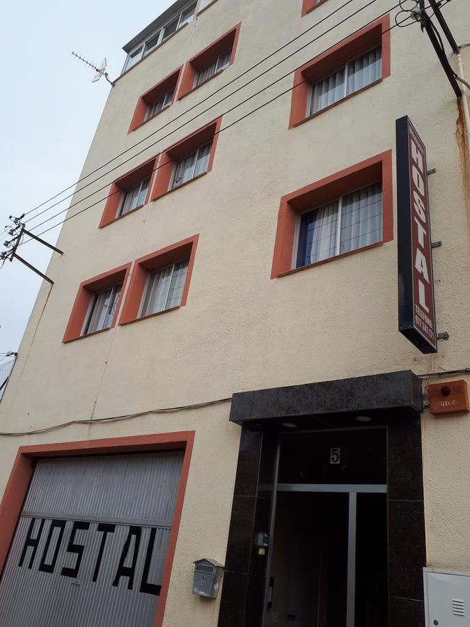 Hostal Oklahoma Reus Exterior photo